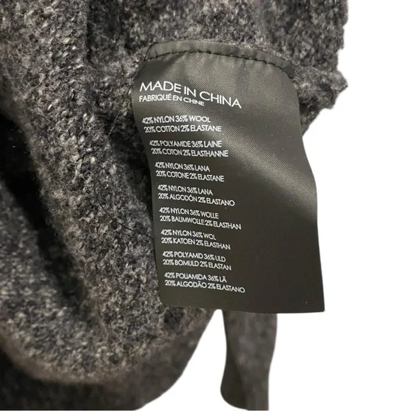 CLUB MONACO women’s grey wool Crewneck sweater size large warm shirt fuzzy top - Picture 8 of 10